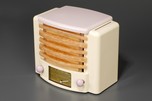 Kadette ’Classic’ Radio Model K-13 in Ivory and Lavender Plaskon - Rare